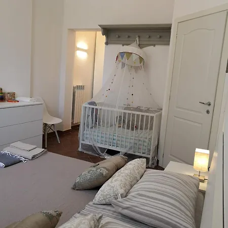 Сasa de vacaciones Campagna, Indipendente Con Giardino 500 Mq E Piscina Privati