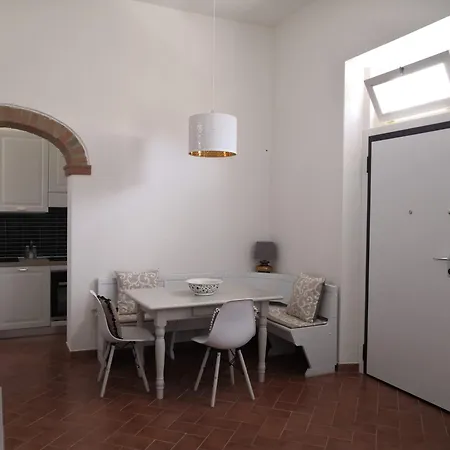 Campagna, Indipendente Con Giardino 500 Mq E Piscina Privati Holiday home *